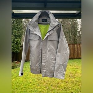 Noize Light Gray Rain Jacket Size M